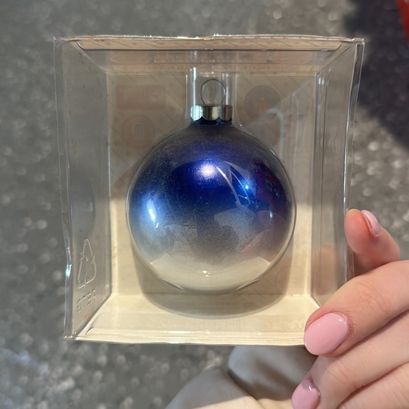 New York Yankees world champions subway series 2000 Christmas ornament - Picture 2 of 2